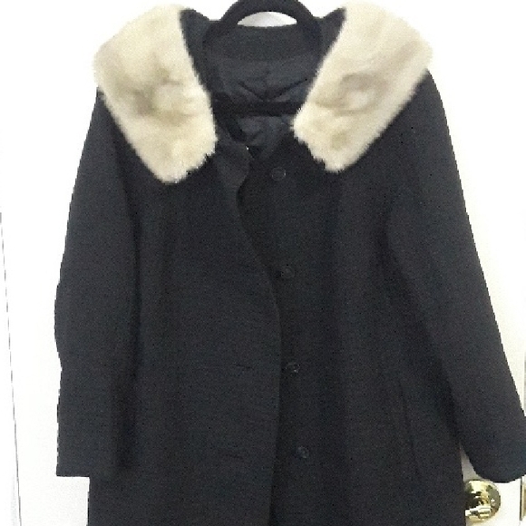 Vintage Black Wool Coat with Real Fur Collar, S, Luxury Made in England - Picture 8 of 9
